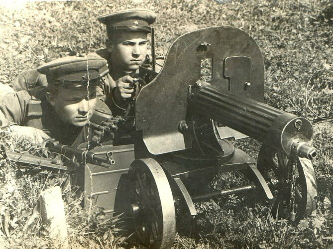 1595612763-максим