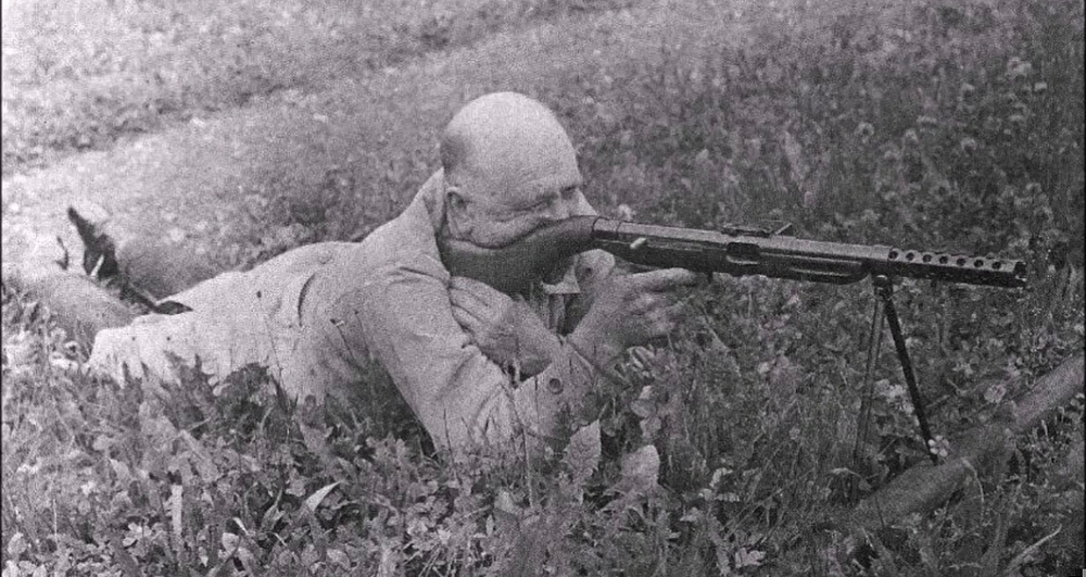 Screenshot_2025-12-03-14-42-25-464_com.google.android.youtube-edit