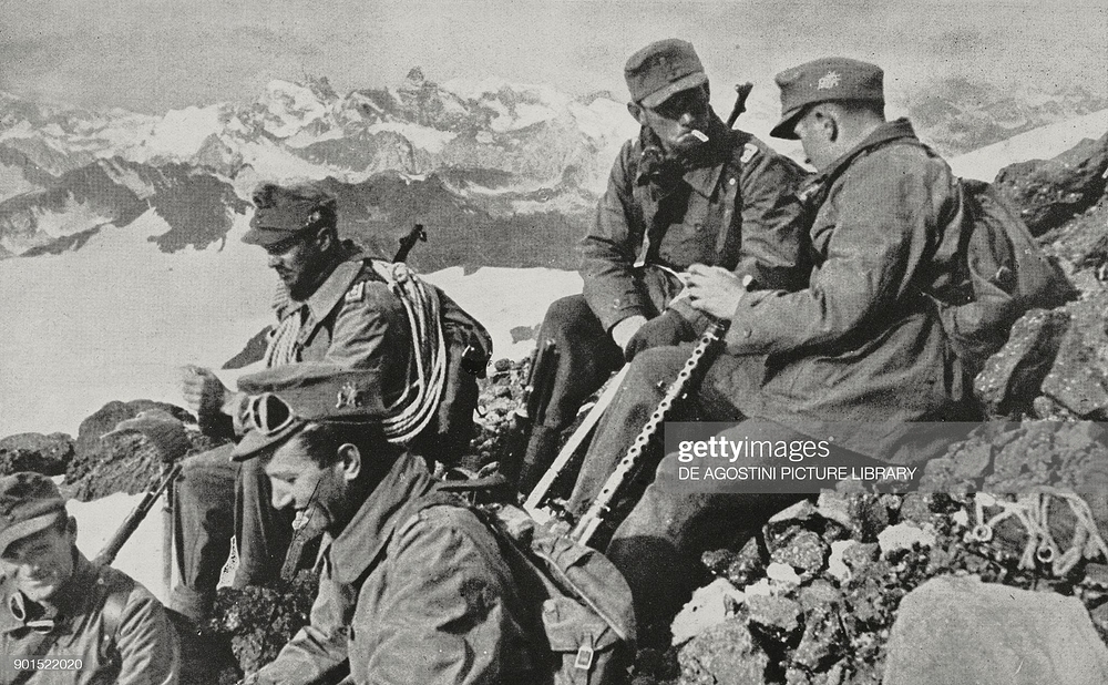 17727301913357814677096562602779