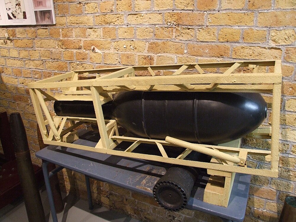 Mémorial_du_Souvenir_17_-_Schweres_Wurfgerät_41