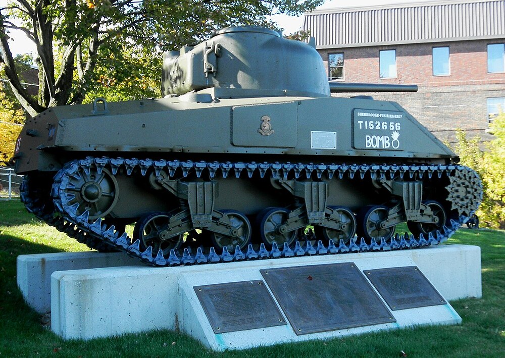 M4A2_Sherman_tank,_Sherbrooke_Hussars,_Quebec