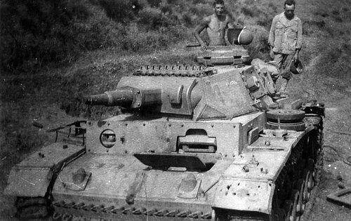 Panzer_III_Ausf_N_Italy_1944
