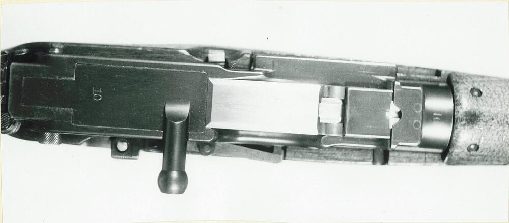 rifle 10