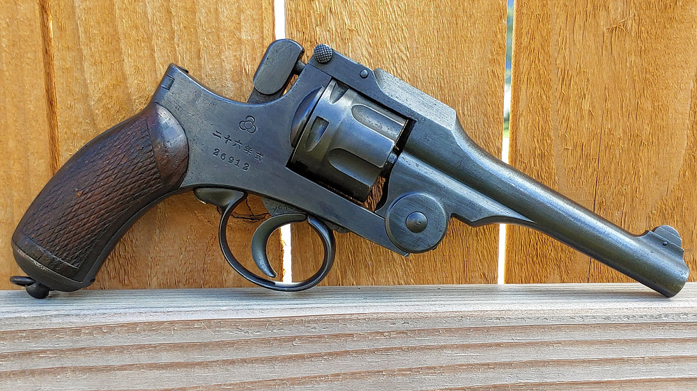 Type_26_Revolver