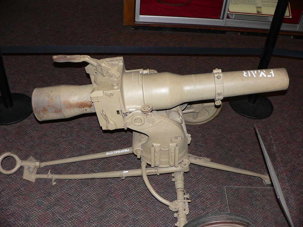 08-59-03-German_7.5cm_recoilless_gun2
