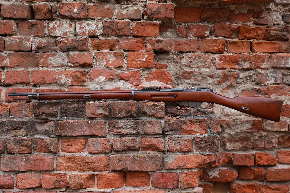 17361614917445926387811508091197