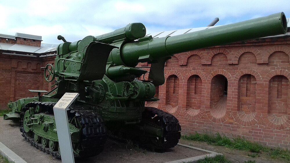 Б-4_в_Музее_артиллерии_г._Санкт-Петербург