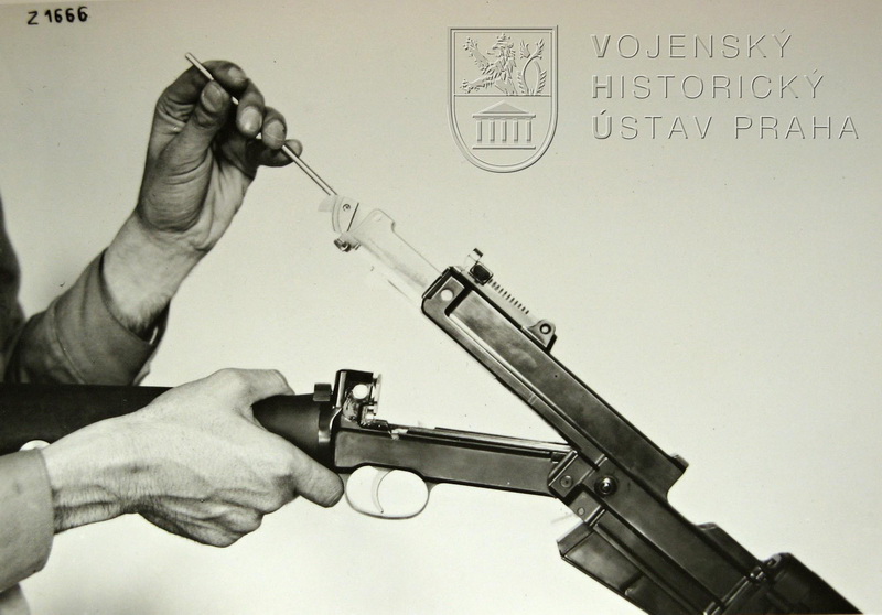 100-samonabíjecí-puška-ZK-381-8