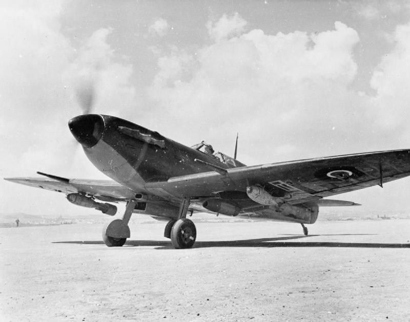 spitfire-mk-vb-c-should-be-given-bombs-v0-w9fwi29ku4jf1