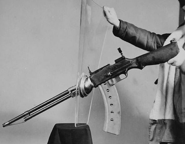 bar-experimentally-adapted-for-use-in-blimps-airships-the-v0-qsrzmcigv5v91