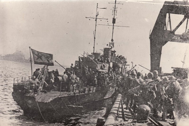 3907306