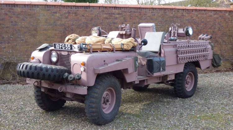 Pink-Panther-jeep