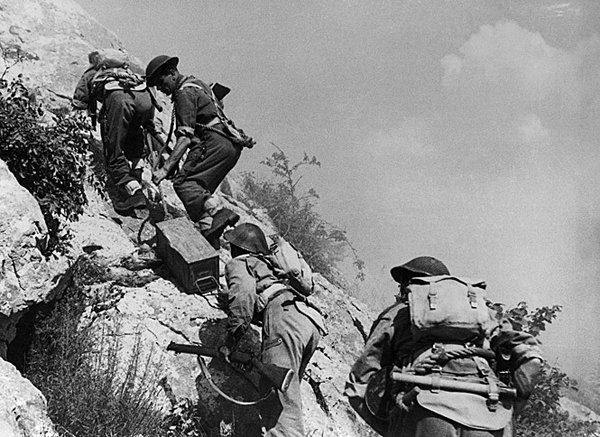Polish-soldiers-monte-cassino