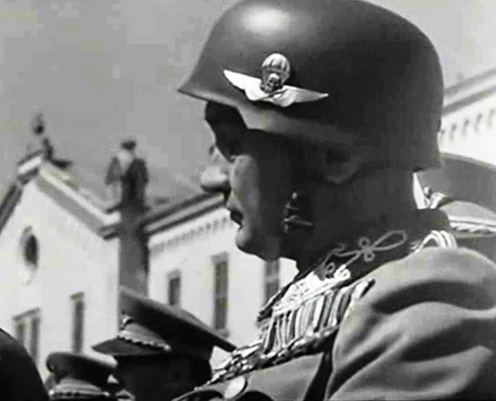 38M fashioned like FJ helmet