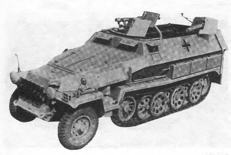 1464109428_sd.kfz.251-16-6