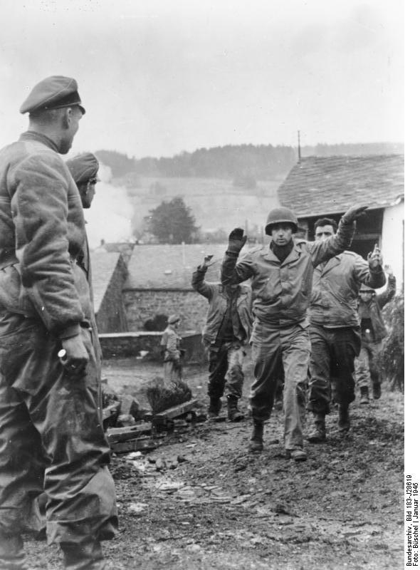 20090425001447!Bundesarchiv_Bild_183-J28619,_Ardennenoffensive,_gefangene_Amerikaner