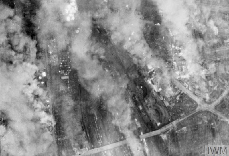raf_operations_by_the_photographic_reconnaissance_units_1939_-_1945