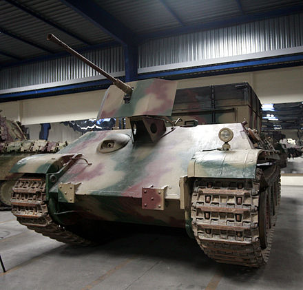 440px-Bergepanther_mg_7814
