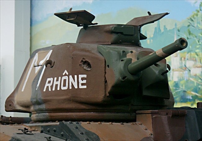 French-Renault-Char-B1-bis-tank-turret