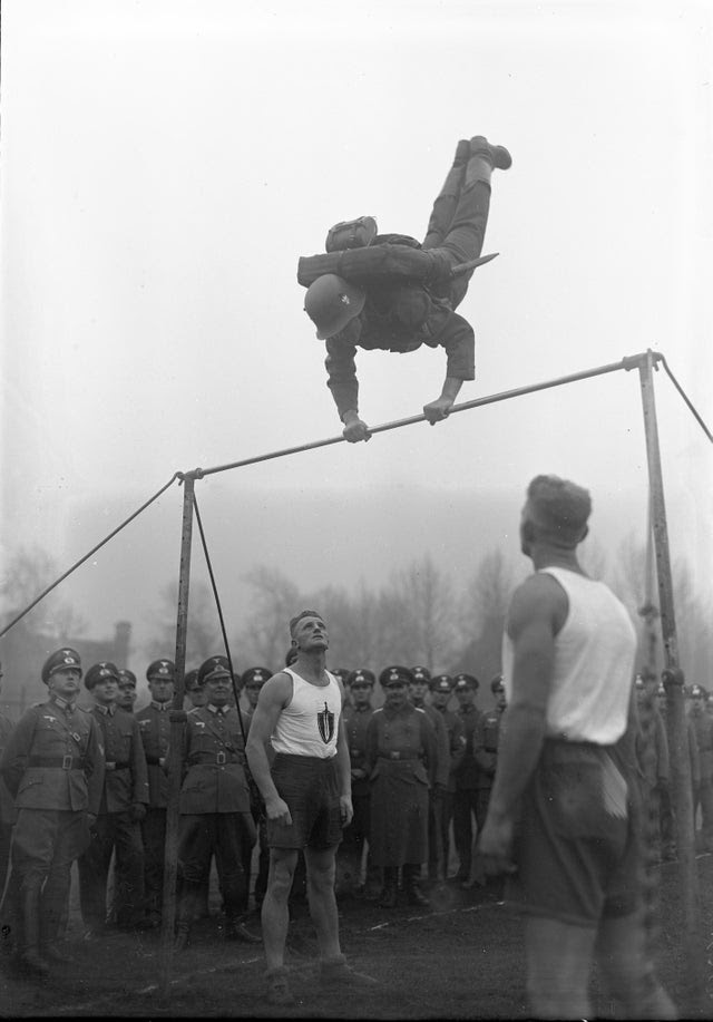 German Gymnastics team '40