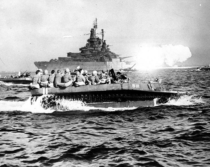 BB-43-LVT-okinawa