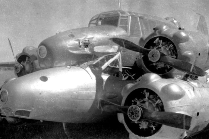 Twin engine Arvo-Ansons