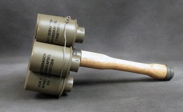 T{OO)IZ}NC@4ENKHW7KKF2