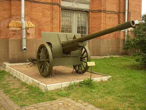 500px-107mm_gun_1930