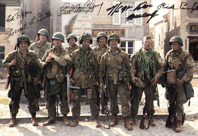 u-s-paratroopers-of-easy-company-in-france-sainte-marie-du-v0-vyja0p7w4l7d1