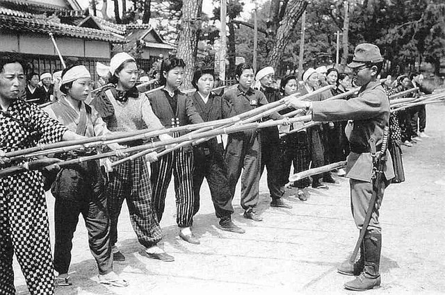 japanese-women-being-trained-with-spears-preparing-for-the-v0-8i76xilcy7kb1