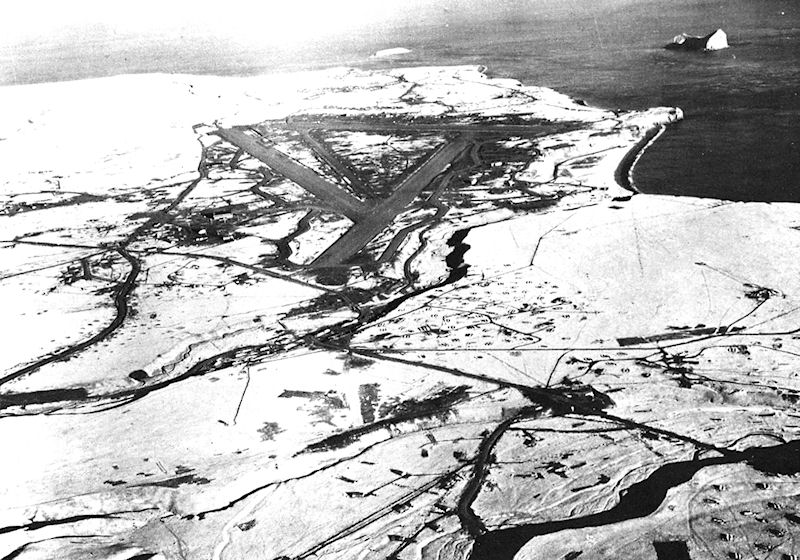 Fort_Glenn_Army_Airfield_1942