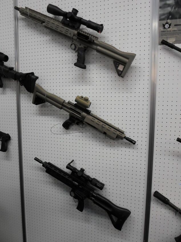 ssd-s-modernized-fg-42-at-iwa (1)