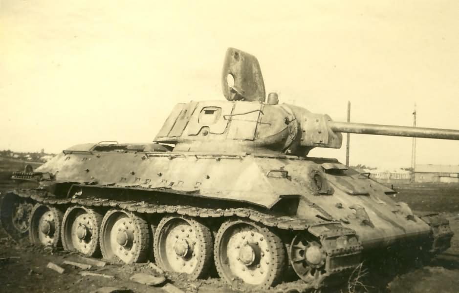 T34_soviet_tank_29