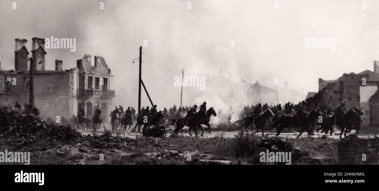 battle-of-the-bzura-polish-cavalry-in-sochaczew-in-1939-during-the-nazi-invasion-of-poland-2HH0HMG