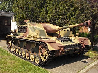 Sturmgeschutz_iv_Muzeum_Broni_Pancernej_CSWL_2