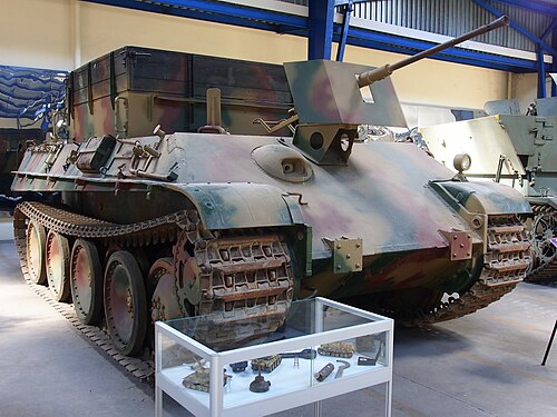 SdKfz_179_Bergepanther,_Musée_des_Blindés,_France,_pic-7