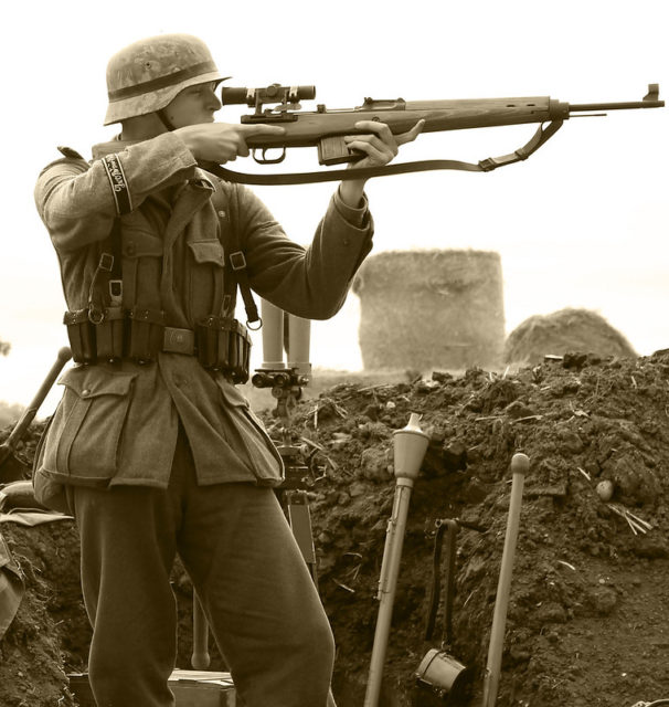 gewehr-43-re-enactment-11306-606x640